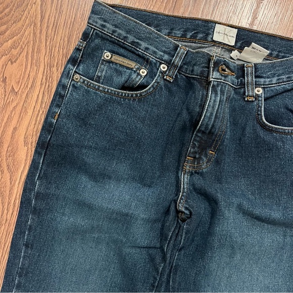 NWOT Calvin Klein Women’s Bootcut Jeans Size 4 90s Vibe - Picture 2 of 8